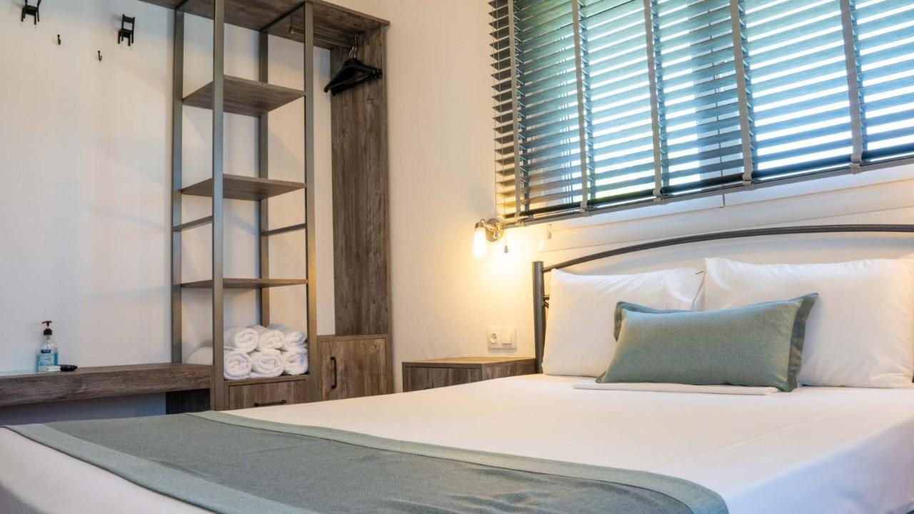 Alexandros Hotel Apartments Vourvourou Exterior foto