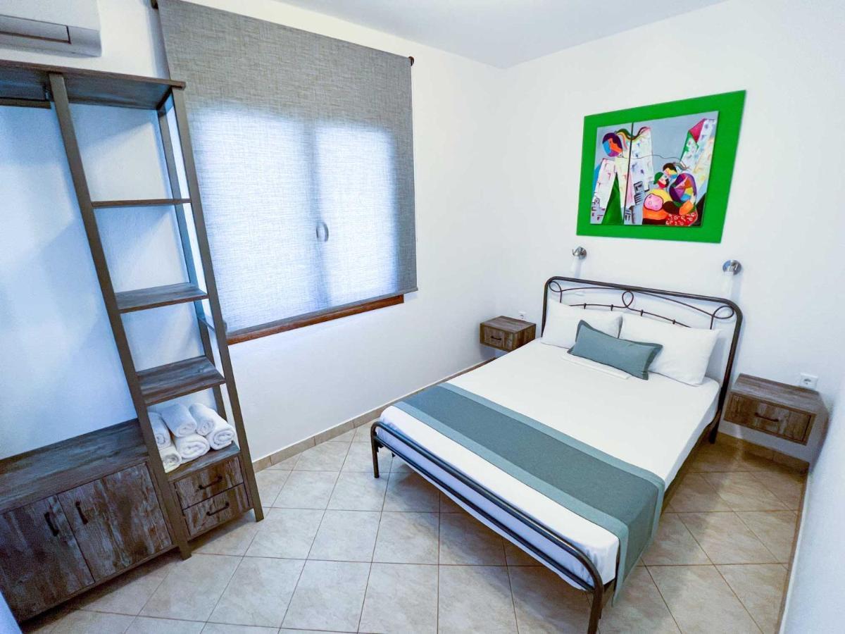 Alexandros Hotel Apartments Vourvourou Exterior foto