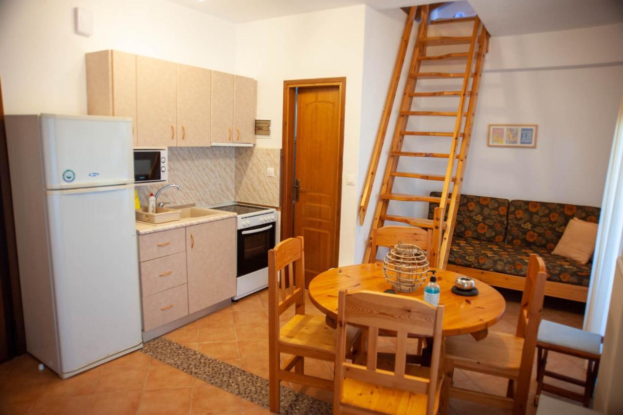 Alexandros Hotel Apartments Vourvourou Exterior foto